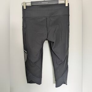 Lululemon Fast As Light Mesh Crop Women 8 Black Running 18" Legging Yoga Gym EUC